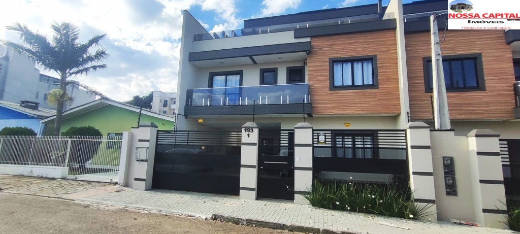 Casa à venda com 3 quartos, 171m² - Foto 2