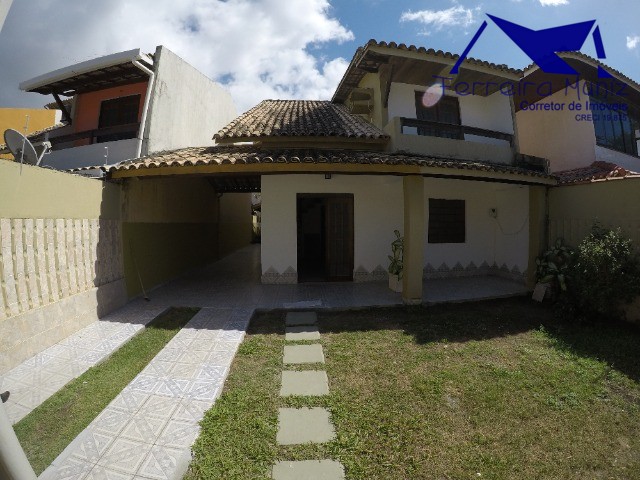 Casa para alugar com 4 quartos, 400m² - Foto 1