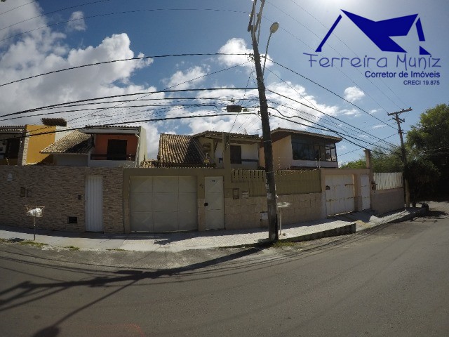 Casa para alugar com 4 quartos, 400m² - Foto 2