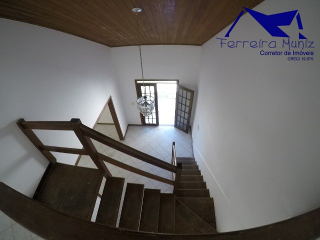 Casa para alugar com 4 quartos, 400m² - Foto 10