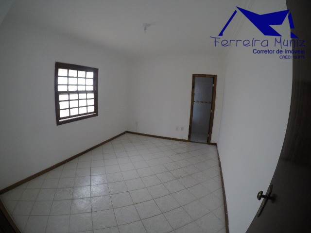 Casa para alugar com 4 quartos, 400m² - Foto 13