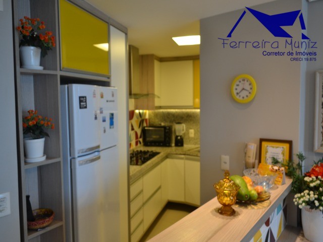 Apartamento para alugar com 2 quartos, 68m² - Foto 5