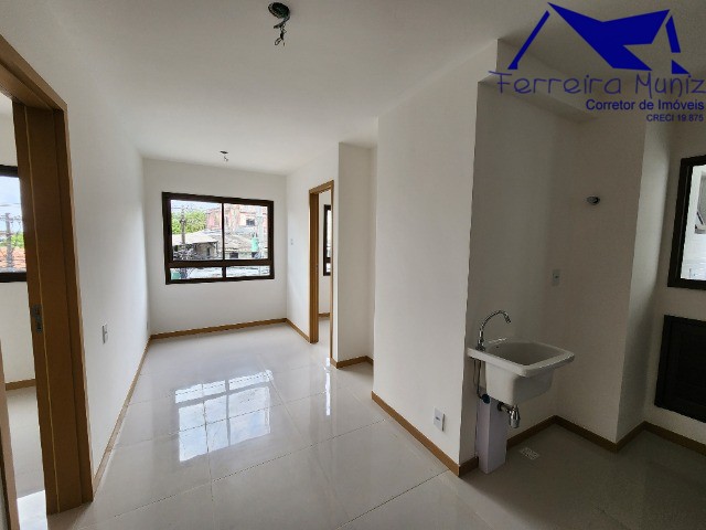 Apartamento à venda com 2 quartos, 39m² - Foto 3