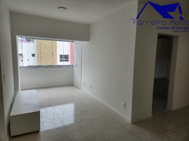 Apartamento, 2 quartos, 68 m² - Foto 2
