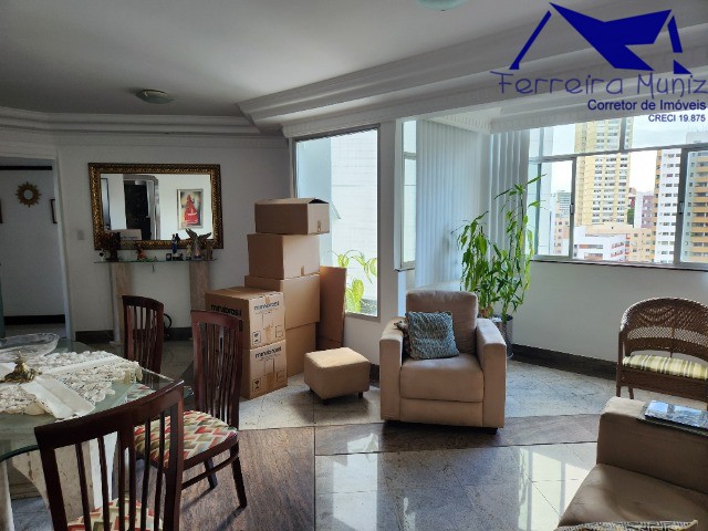 Apartamento à venda com 3 quartos, 114m² - Foto 3