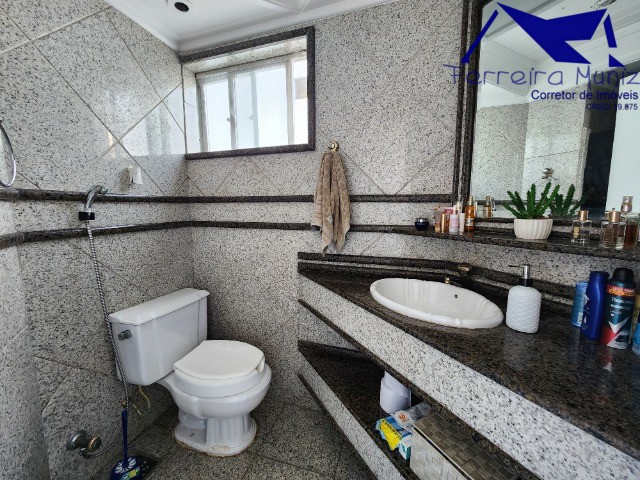 Apartamento à venda com 3 quartos, 114m² - Foto 11