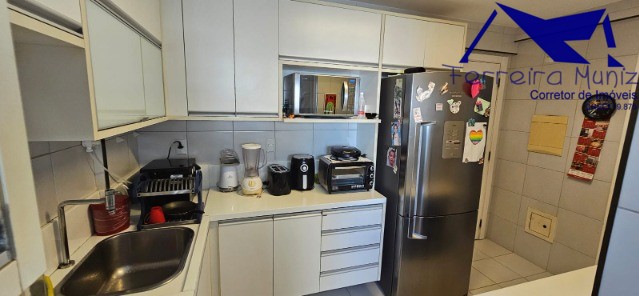 Apartamento à venda com 3 quartos, 92m² - Foto 9