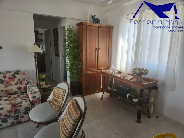 Apartamento à venda com 2 quartos, 70m² - Foto 5