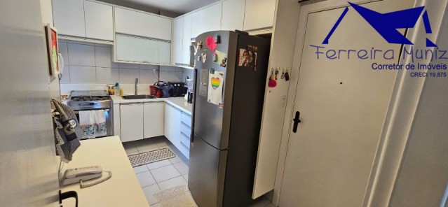 Apartamento à venda com 3 quartos, 92m² - Foto 10