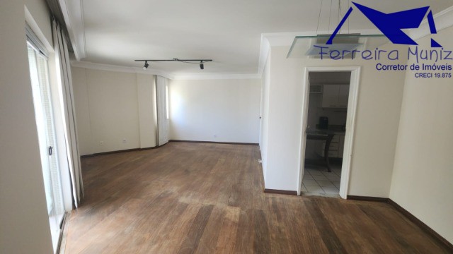 Apartamento à venda e aluguel com 3 quartos, 120m² - Foto 1