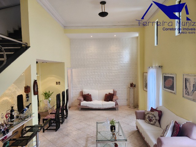 Casa, 4 quartos, 225 m² - Foto 3