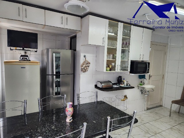 Casa, 4 quartos, 225 m² - Foto 16