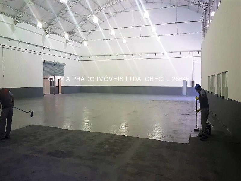 Depósito-Galpão-Armazém para alugar, 2500m² - Foto 1