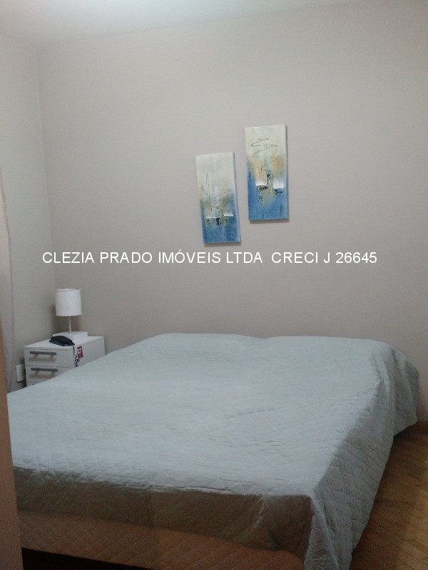 Apartamento à venda com 2 quartos, 72m² - Foto 2