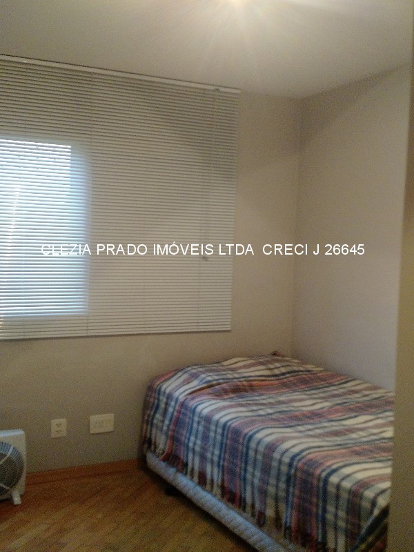 Apartamento à venda com 2 quartos, 72m² - Foto 5