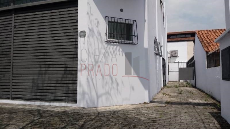 Depósito-Galpão-Armazém para alugar, 303m² - Foto 2