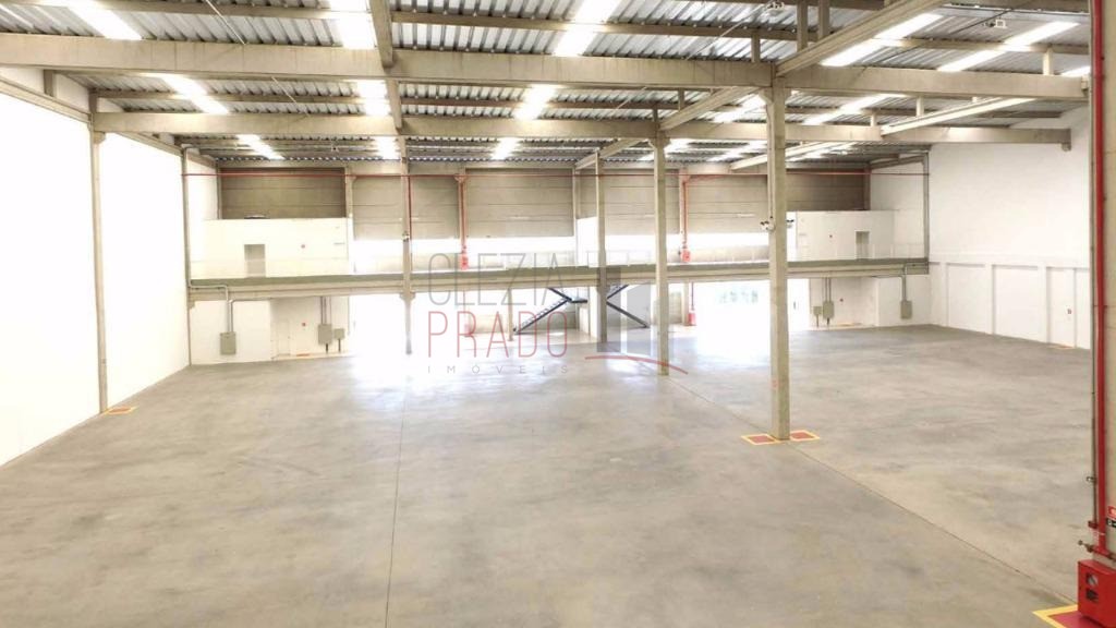 Depósito-Galpão-Armazém para alugar, 2371m² - Foto 19