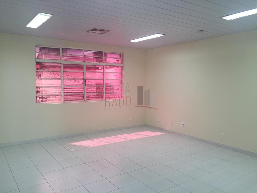 Prédio Inteiro para alugar, 600m² - Foto 2