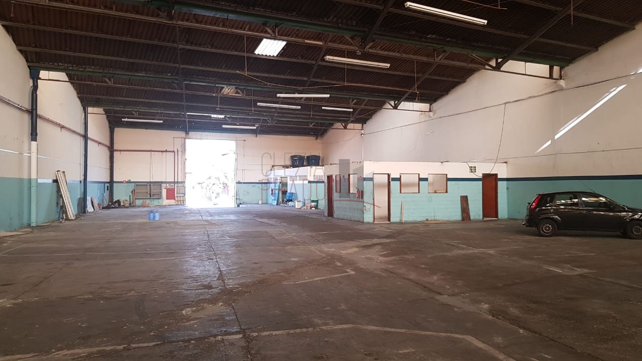 Depósito-Galpão, 2600 m² - Foto 1