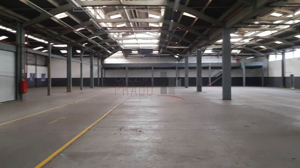 Depósito-Galpão-Armazém para alugar, 2700m² - Foto 7