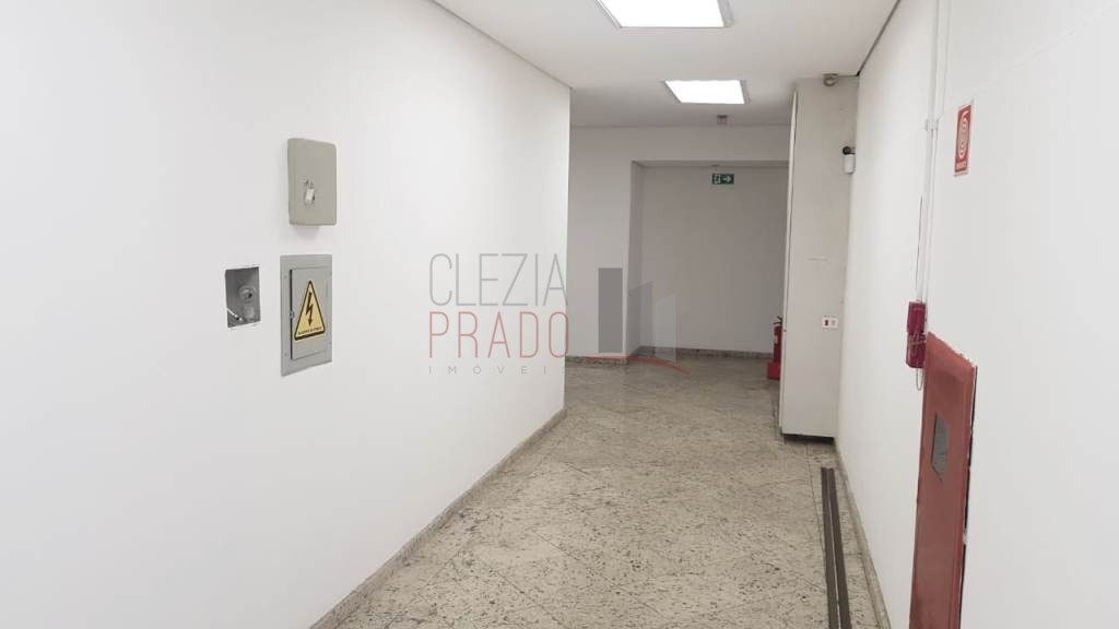 Prédio Inteiro para alugar, 2080m² - Foto 18