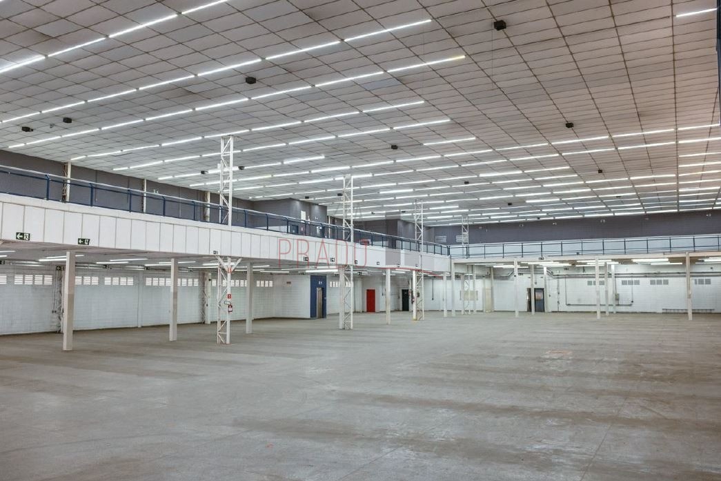 Depósito-Galpão-Armazém para alugar, 4600m² - Foto 1