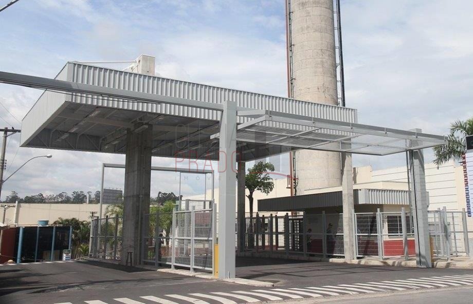 Depósito-Galpão-Armazém para alugar, 1600m² - Foto 2