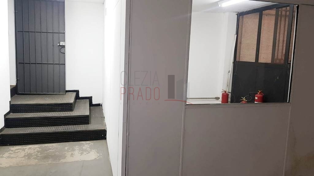 Depósito-Galpão-Armazém para alugar, 1096m² - Foto 12