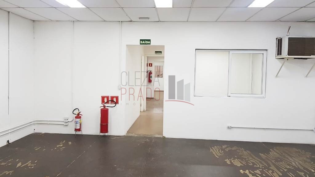 Depósito-Galpão-Armazém para alugar, 1096m² - Foto 19