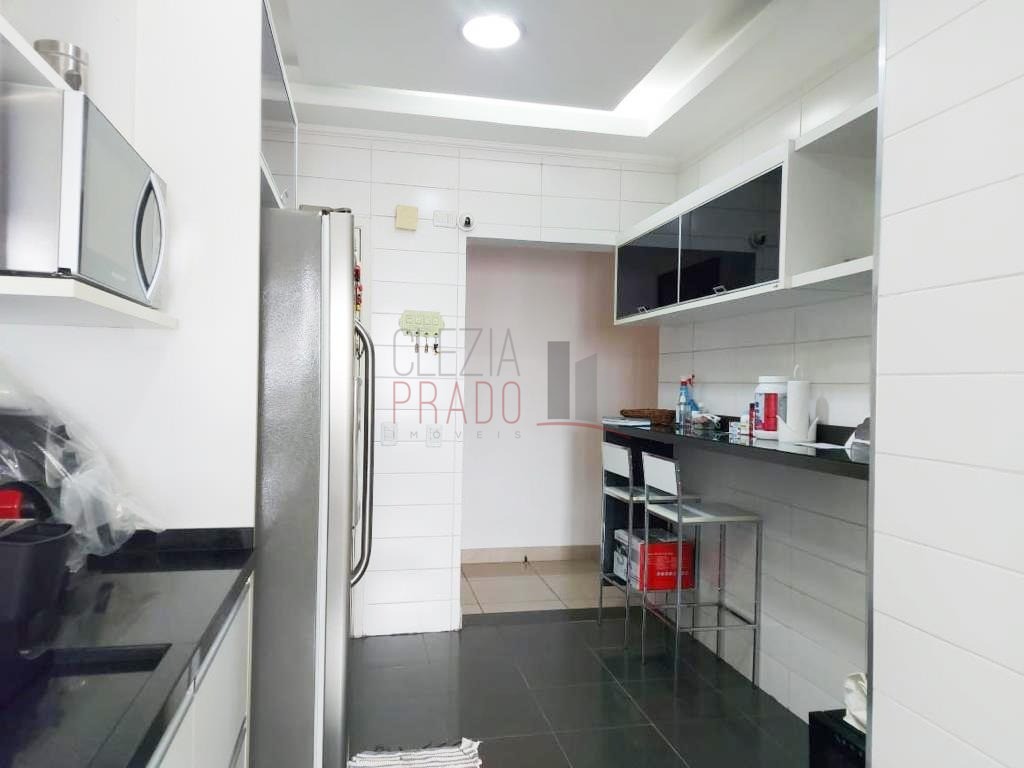 Apartamento à venda com 2 quartos, 90m² - Foto 6