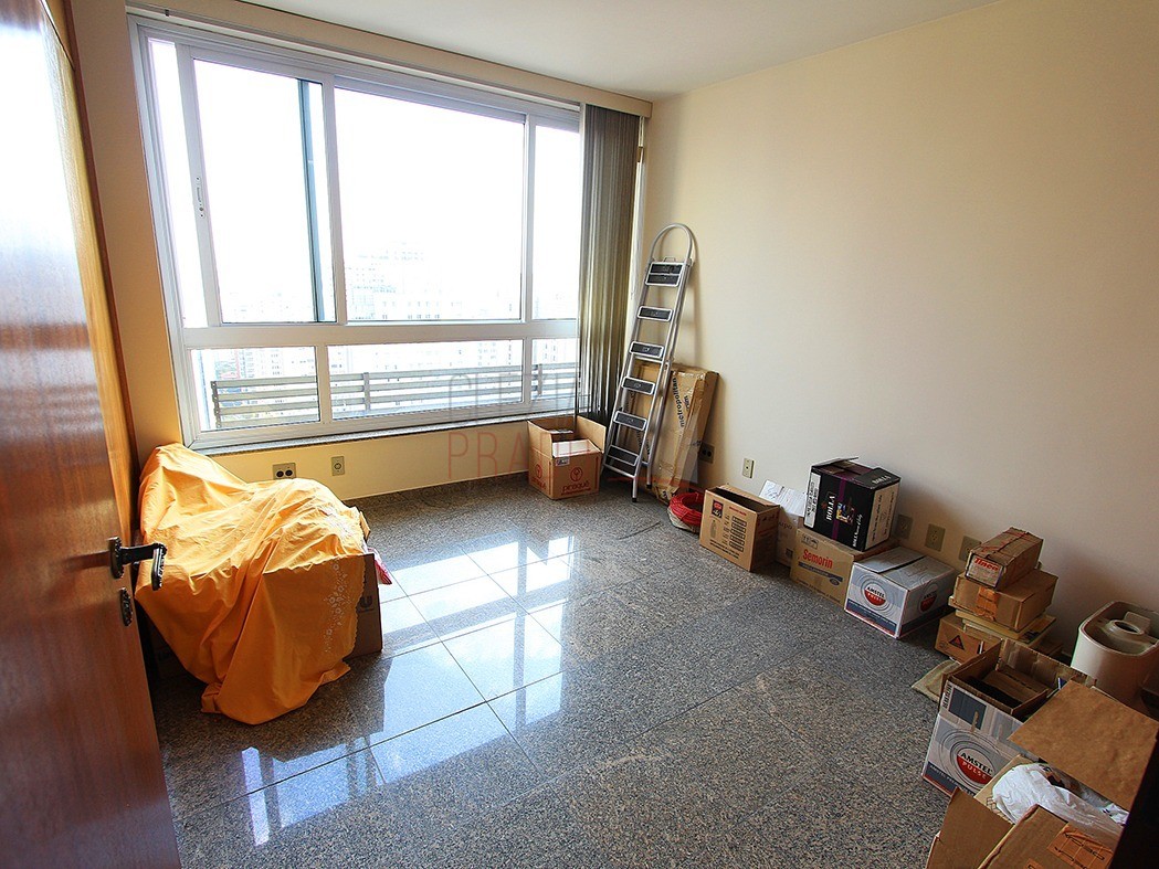 Prédio Inteiro para alugar, 43m² - Foto 2