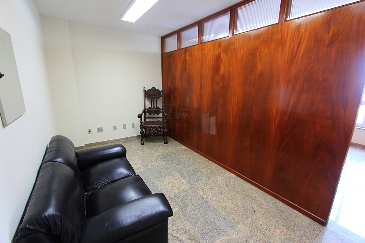 Prédio Inteiro para alugar, 43m² - Foto 3