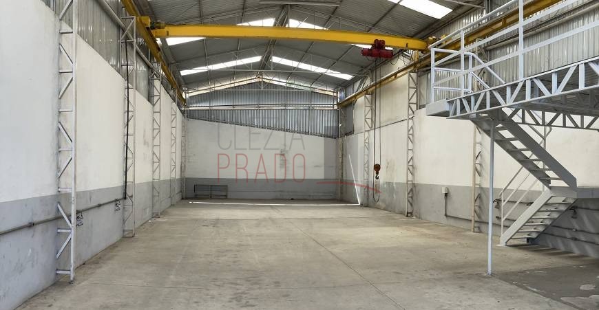 Depósito-Galpão-Armazém para alugar, 400m² - Foto 7