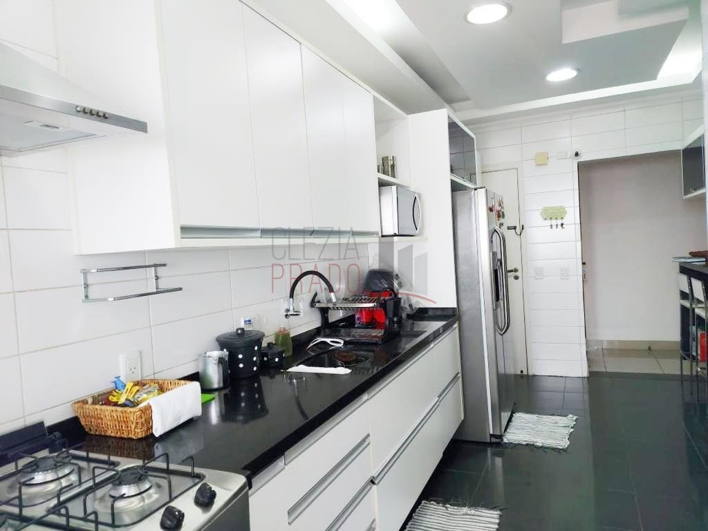 Apartamento à venda com 2 quartos, 90m² - Foto 5