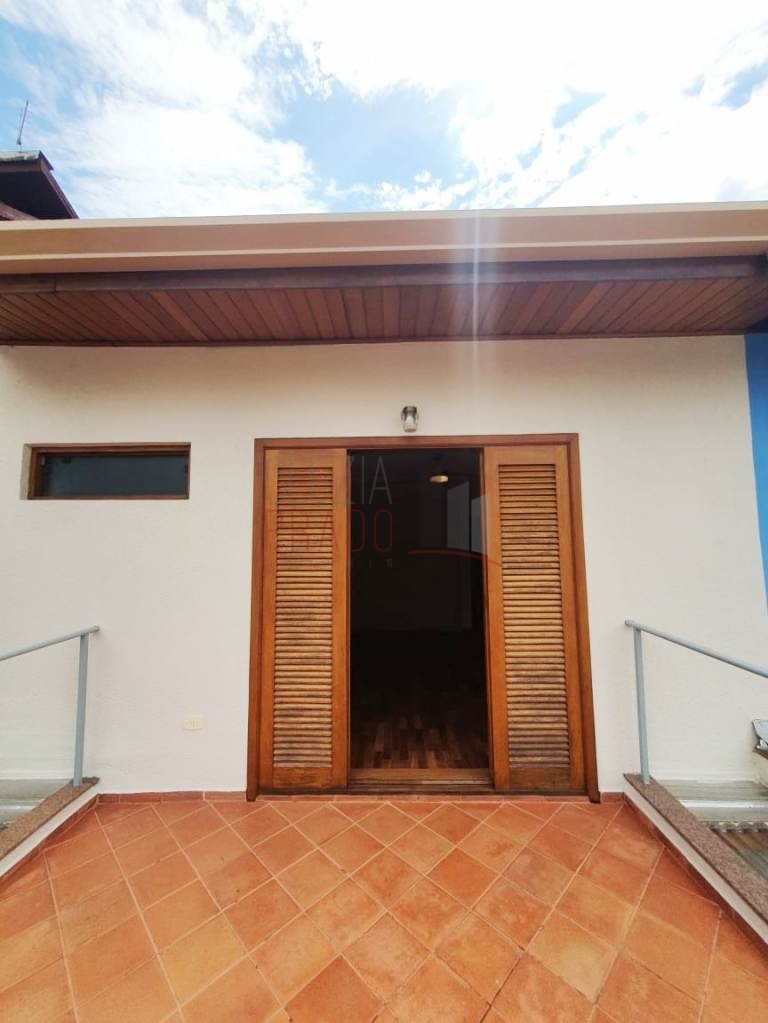 Prédio Inteiro à venda com 3 quartos, 208m² - Foto 3