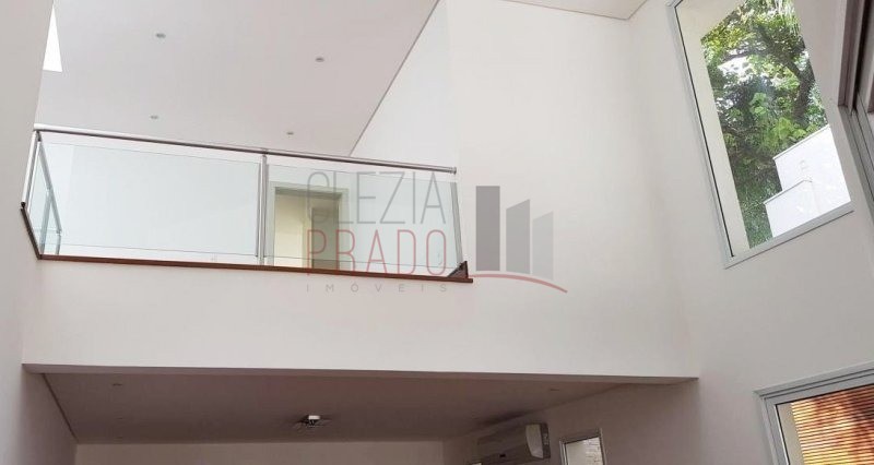 Casa de Condomínio para alugar com 6 quartos, 640m² - Foto 3