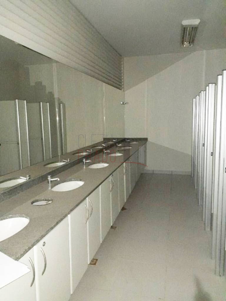 Prédio Inteiro para alugar com 1 quarto, 2844m² - Foto 42