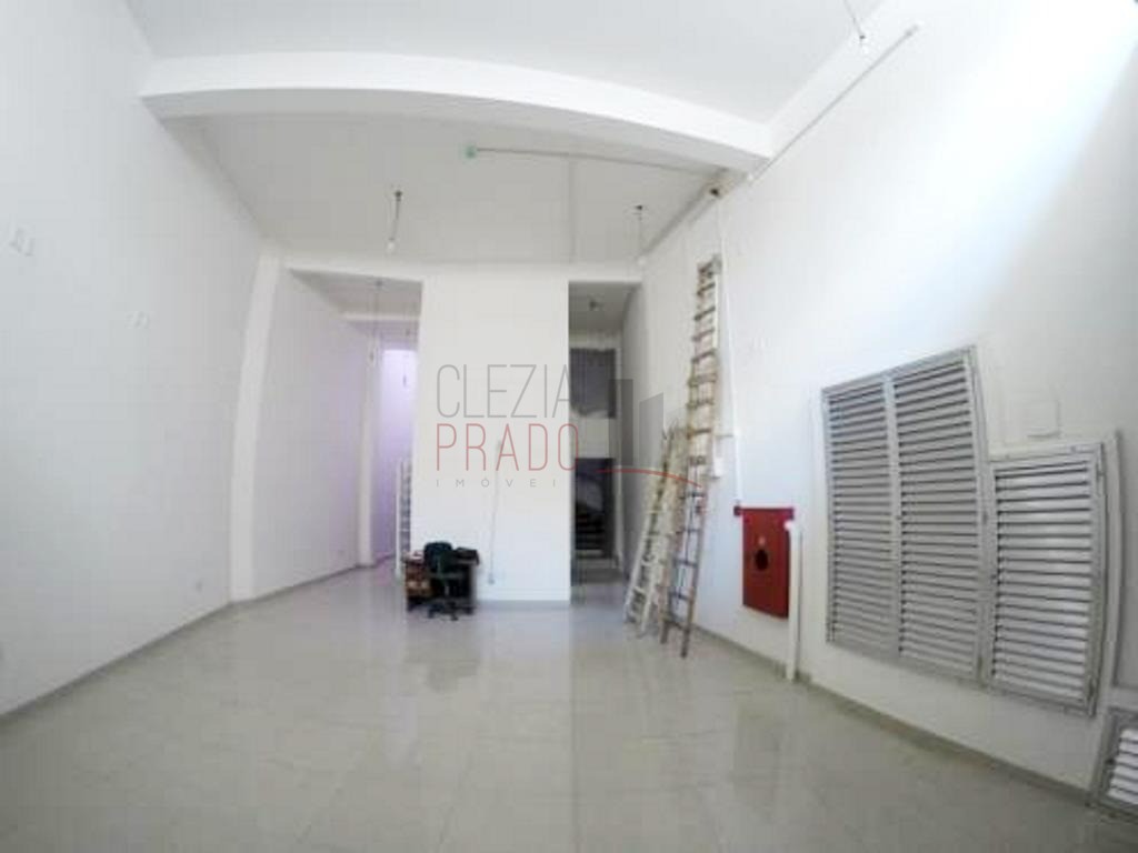 Prédio Inteiro para alugar, 1000m² - Foto 4