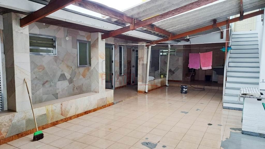 Prédio Inteiro à venda com 3 quartos, 250m² - Foto 17