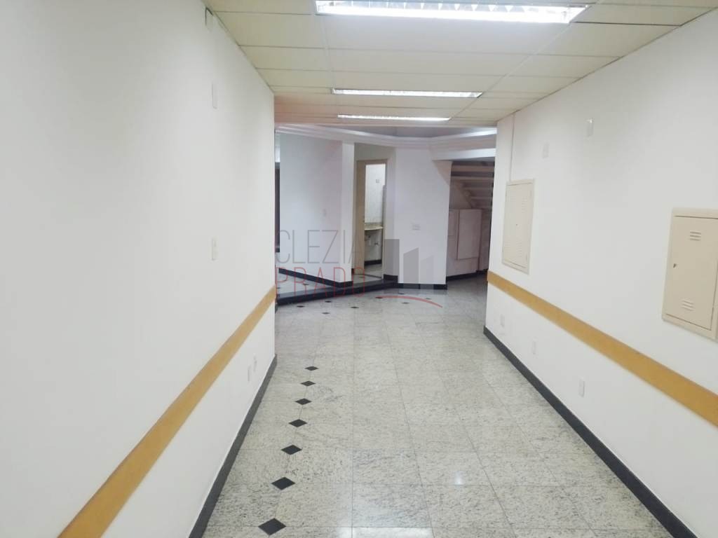 Prédio Inteiro para alugar, 600m² - Foto 3