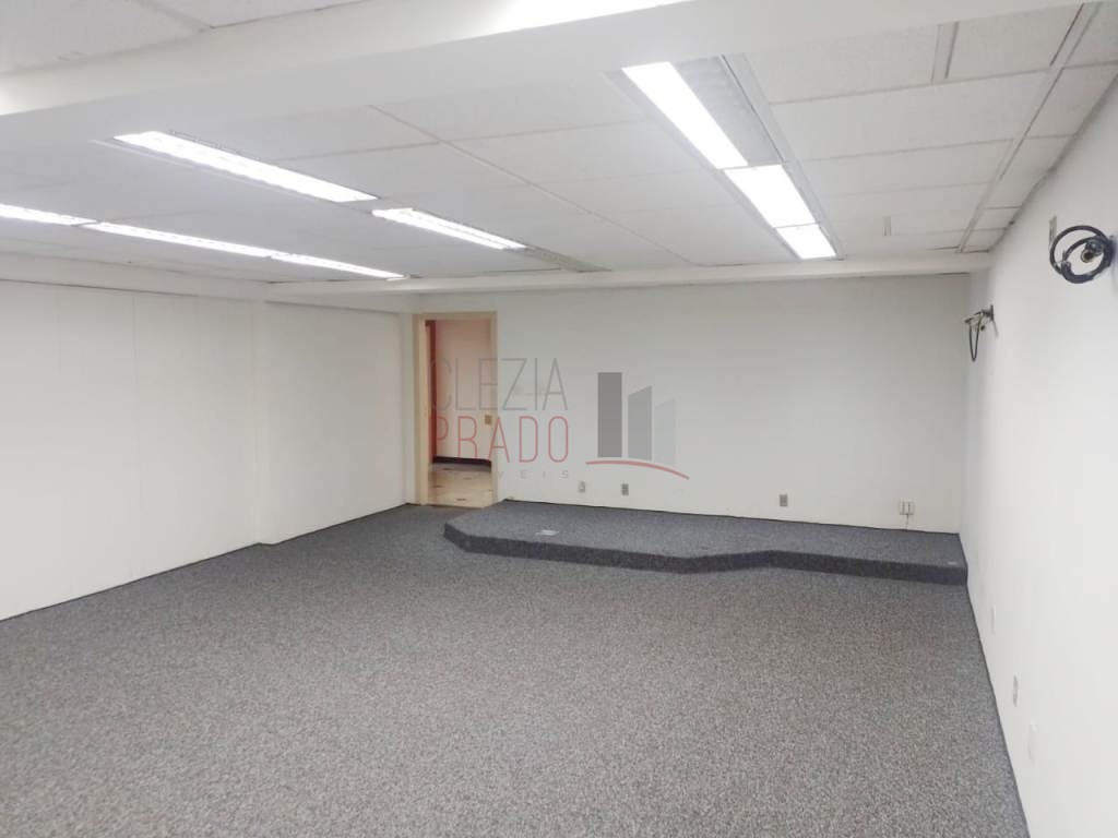 Prédio Inteiro para alugar, 600m² - Foto 16