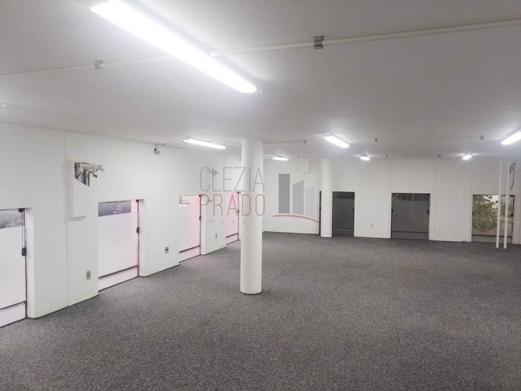 Prédio Inteiro para alugar, 600m² - Foto 4