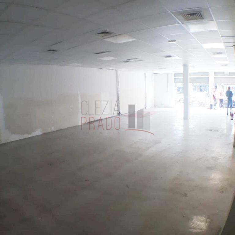 Depósito-Galpão-Armazém para alugar, 324m² - Foto 2