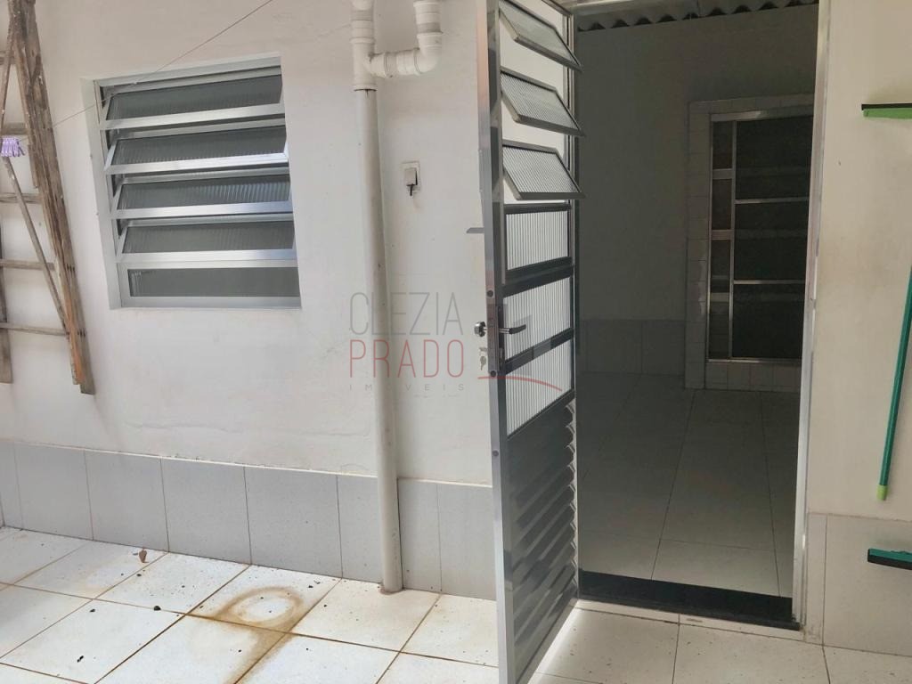 Casa à venda com 3 quartos, 190m² - Foto 6