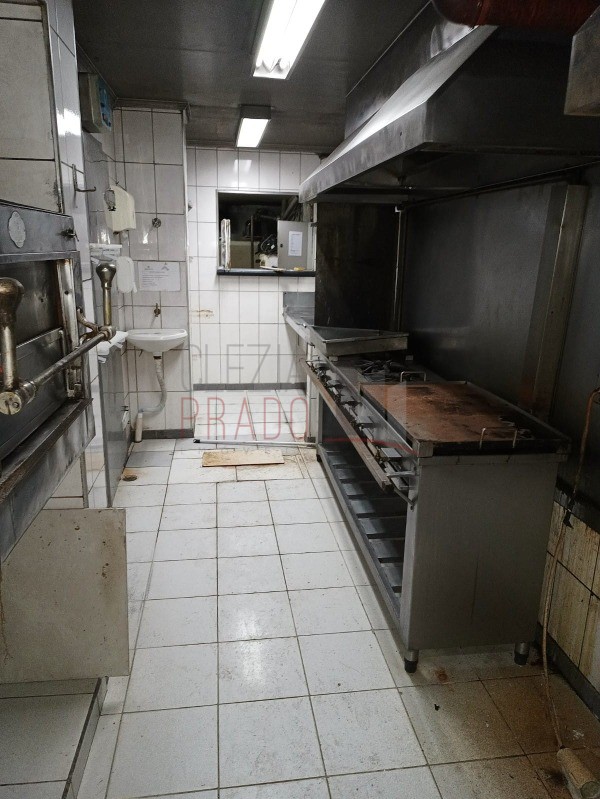 Prédio Inteiro para alugar, 270m² - Foto 4