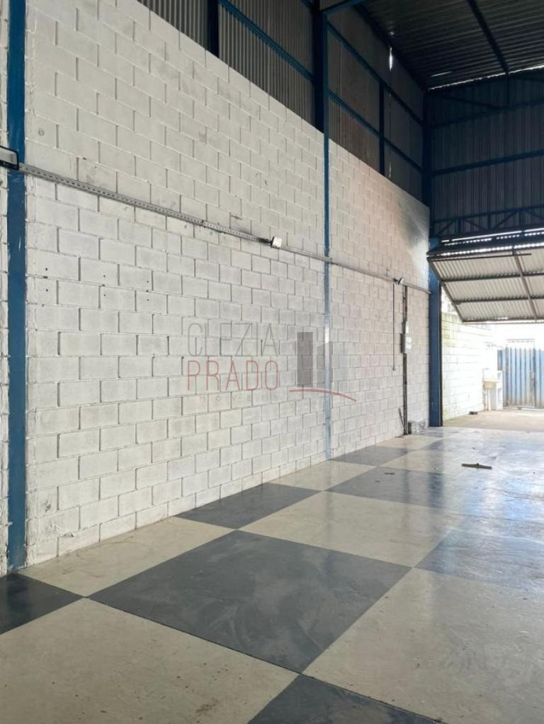 Depósito-Galpão-Armazém para alugar, 370m² - Foto 1