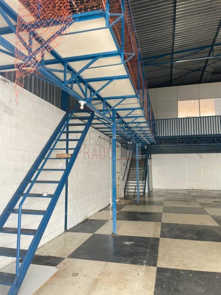 Depósito-Galpão-Armazém para alugar, 370m² - Foto 5