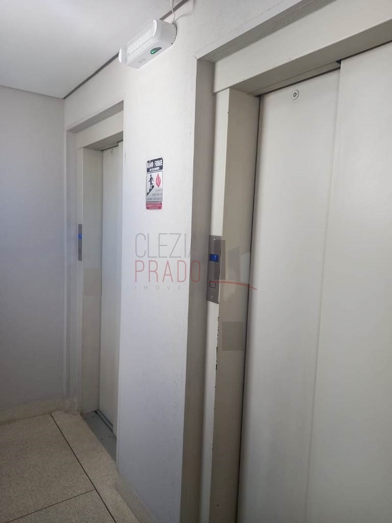 Prédio Inteiro para alugar, 60m² - Foto 2