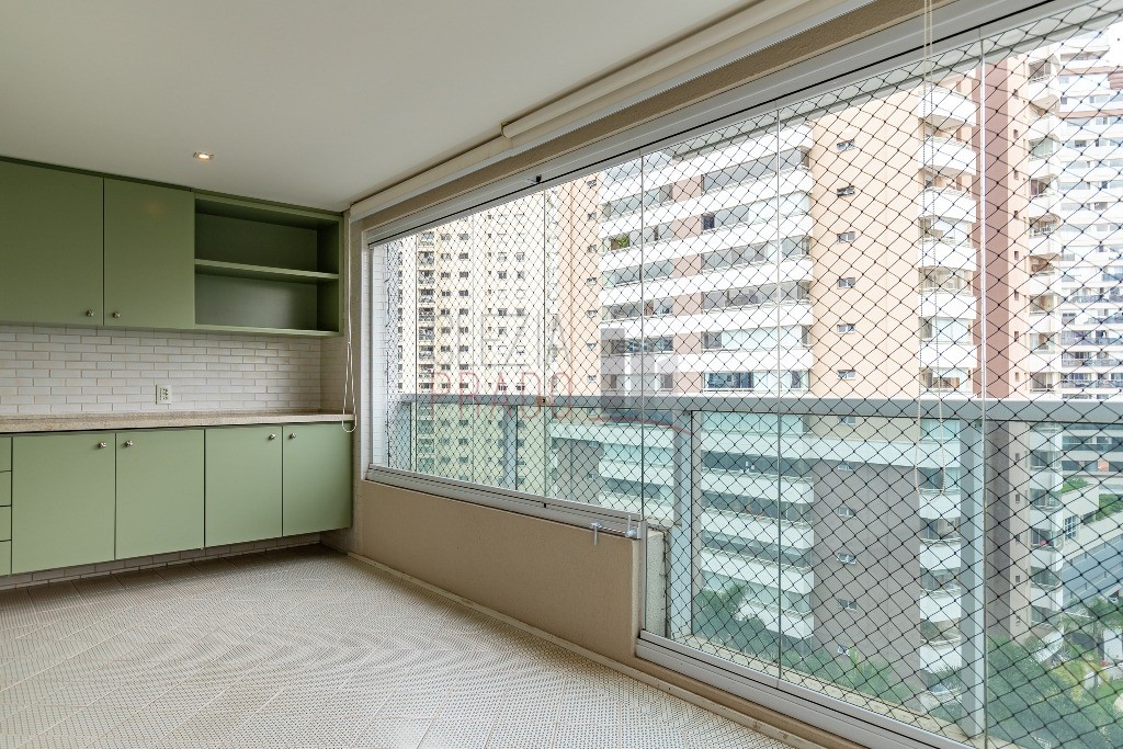 Apartamento para alugar com 3 quartos, 165m² - Foto 20