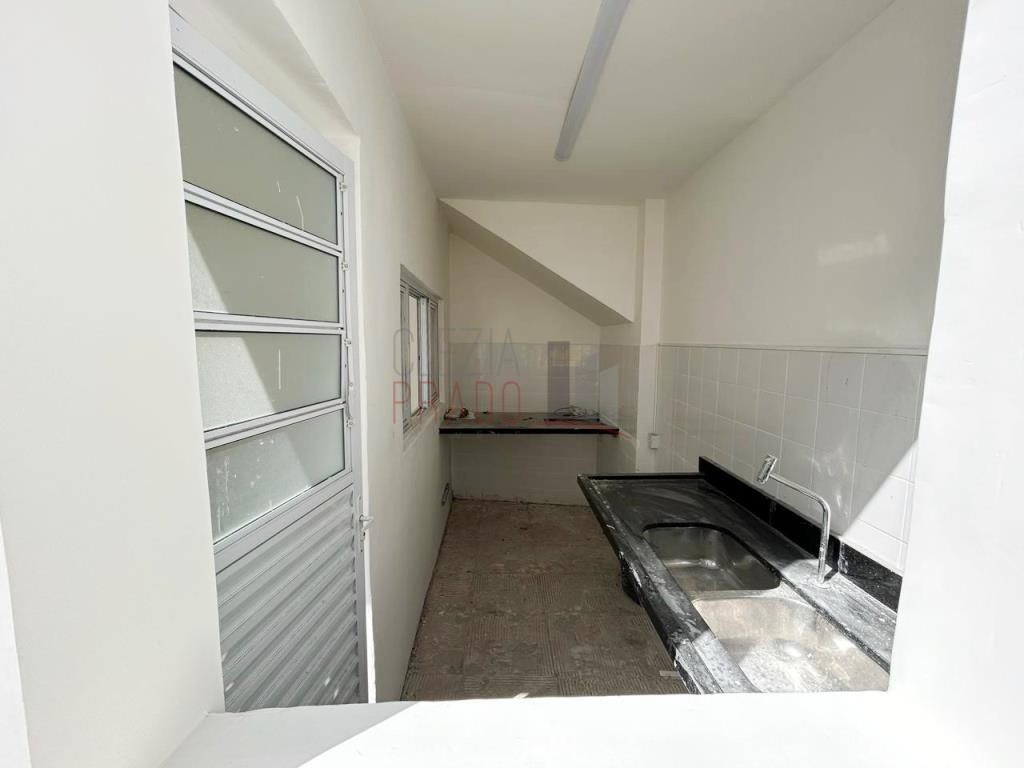 Prédio Inteiro para alugar com 4 quartos, 212m² - Foto 8